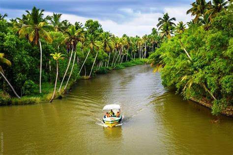 Poovar